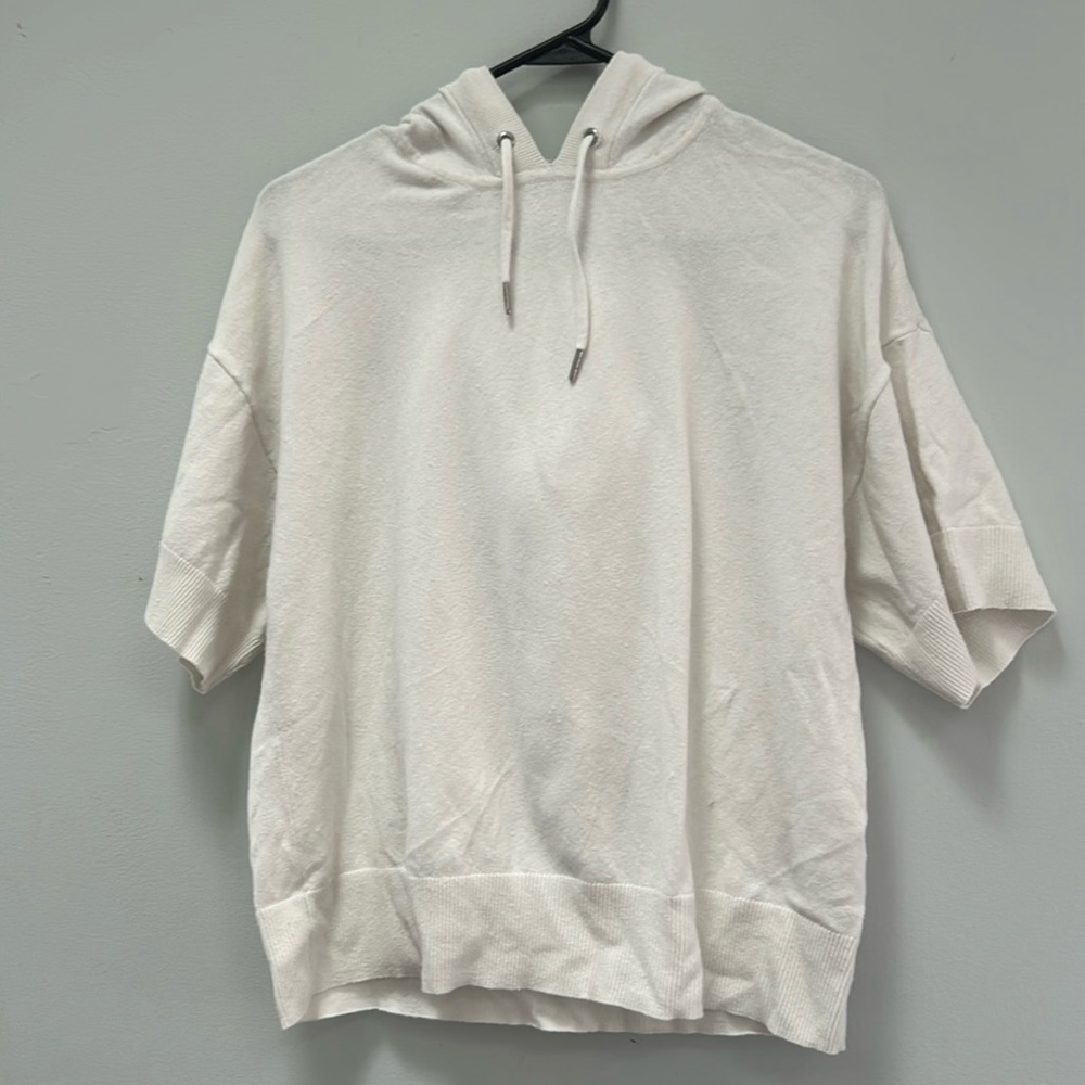 Hooded T shirt